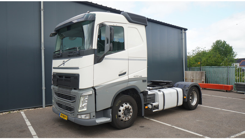 Volvo FH 420 ADR EURO 6 756.000KM - Tracteur routier: photos 3 Volvo FH 420 ADR EURO 6 756.000KM - Tracteur routier: photos 3