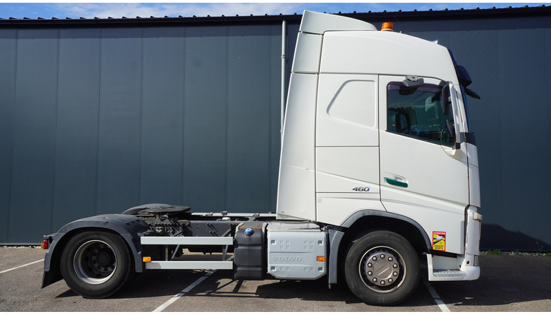 Volvo FH 460 EURO 6 GLOBETROTTER - Tracteur routier: photos 2 Volvo FH 460 EURO 6 GLOBETROTTER - Tracteur routier: photos 2