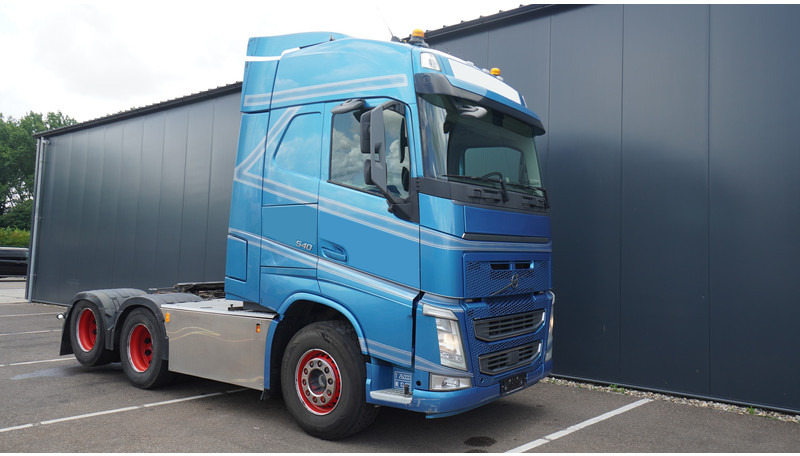 Volvo FH 540 6X4 EURO 6 GLOBETROTTER - Tracteur routier: photos 4 Volvo FH 540 6X4 EURO 6 GLOBETROTTER - Tracteur routier: photos 4