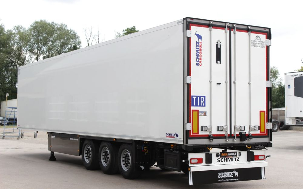 Schmitz Cargobull FP 60 V7 Thermo King SLXi 300 / ŚWIATŁA LED / JAK NOWA / ŚCIANA 7 CM / - Semi-remorque frigorifique: photos 4 Schmitz Cargobull FP 60 V7 Thermo King SLXi 300 / ŚWIATŁA LED / JAK NOWA / ŚCIANA 7 CM / - Semi-remorque frigorifique: photos 4