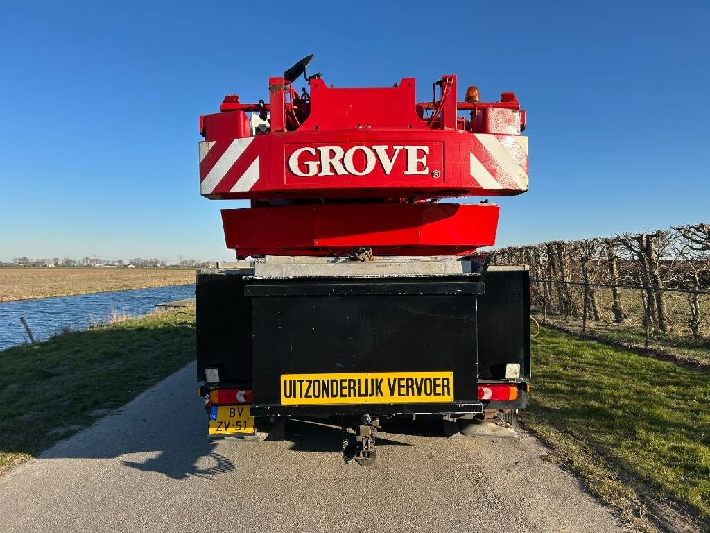 Grove GMK 2035 E - Grue tout-terrain: photos 4 Grove GMK 2035 E - Grue tout-terrain: photos 4