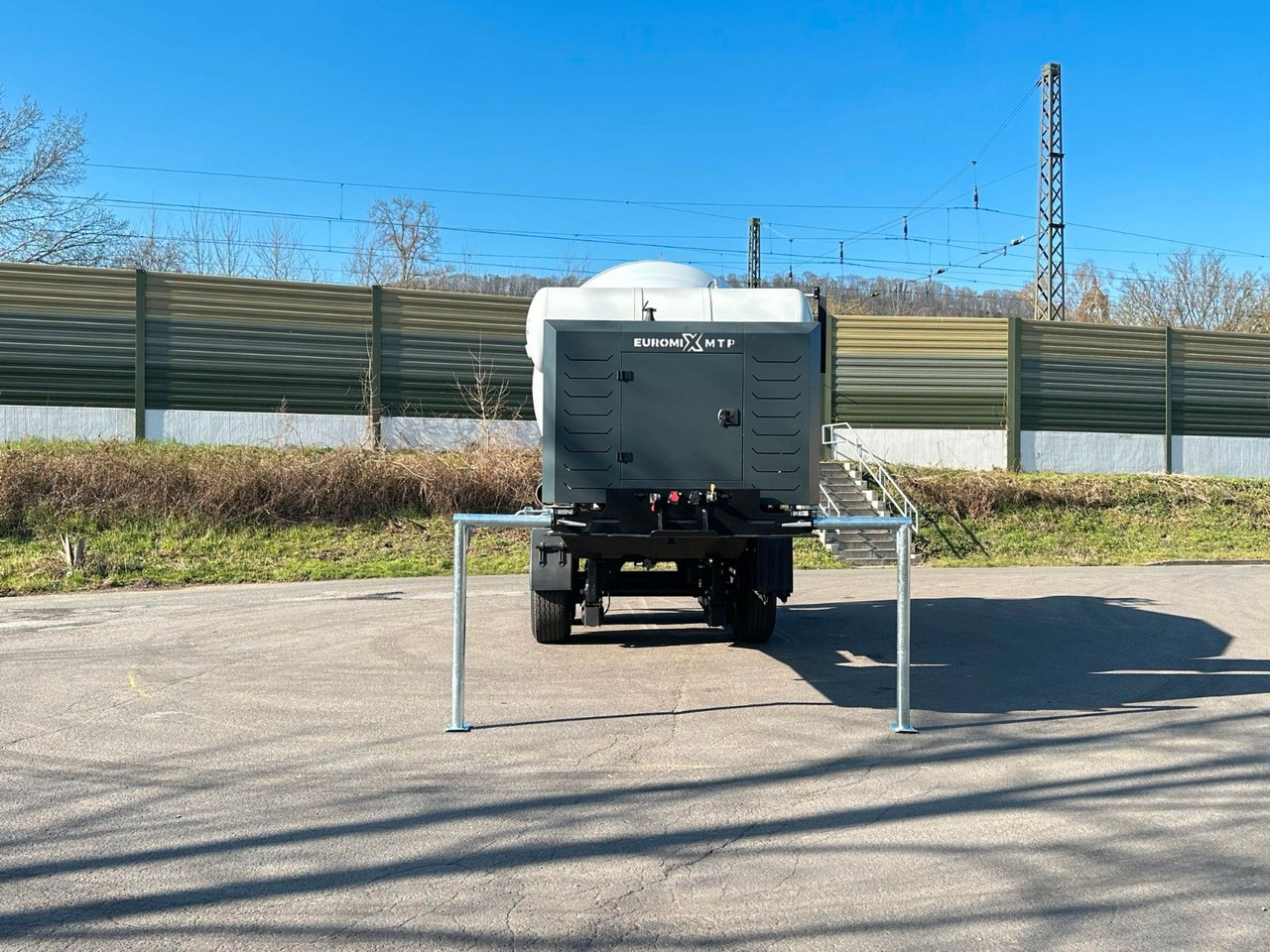 EUROMIX MTP - 10m³ Betonmischer-Auflieger - Camion malaxeur: photos 2 EUROMIX MTP - 10m³ Betonmischer-Auflieger - Camion malaxeur: photos 2