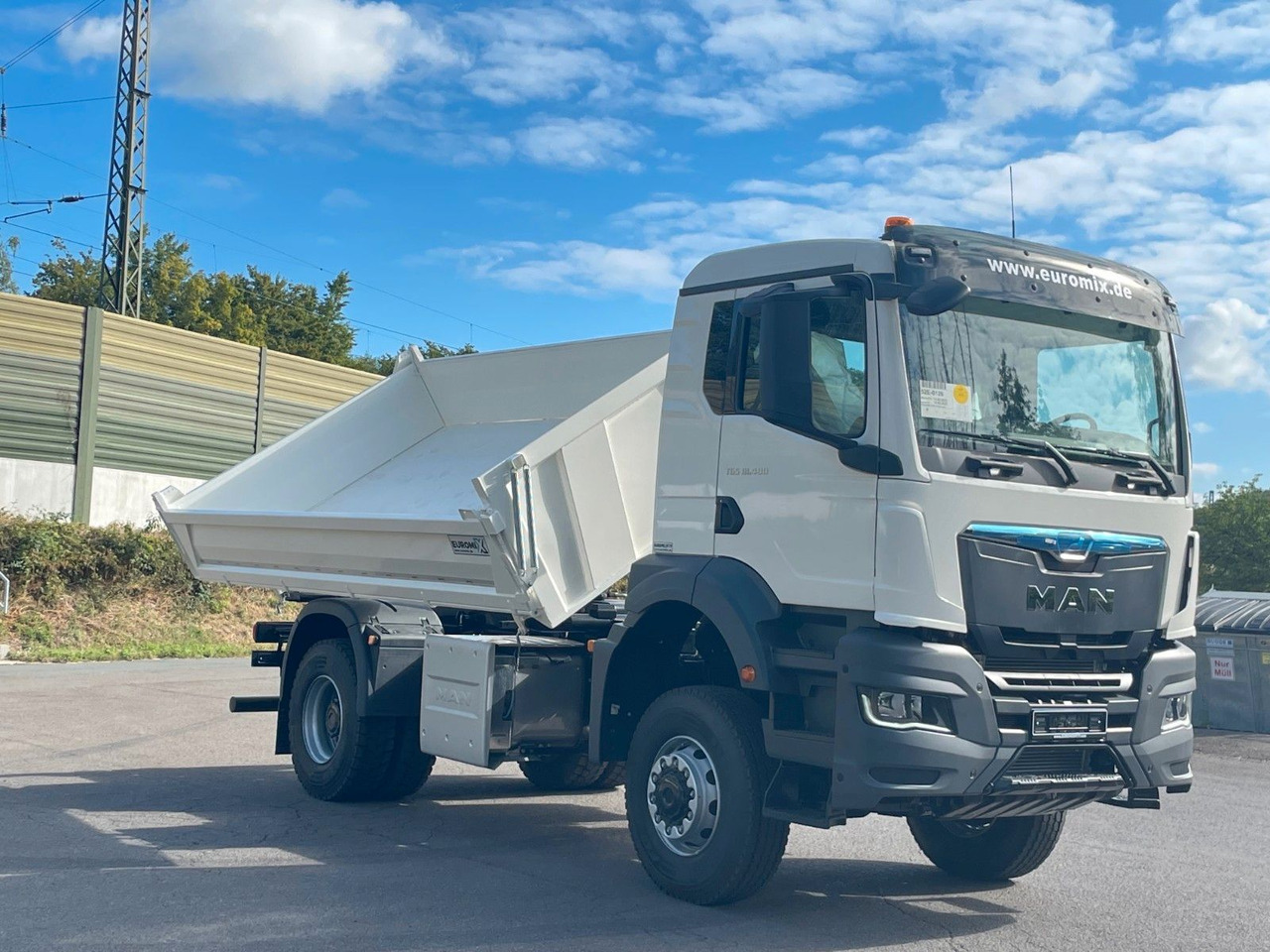MAN TGS 18.400 TG3 4x4 Euro6e 3-Seiten-Kippe Euromix - Camion benne: photos 2 MAN TGS 18.400 TG3 4x4 Euro6e 3-Seiten-Kippe Euromix - Camion benne: photos 2