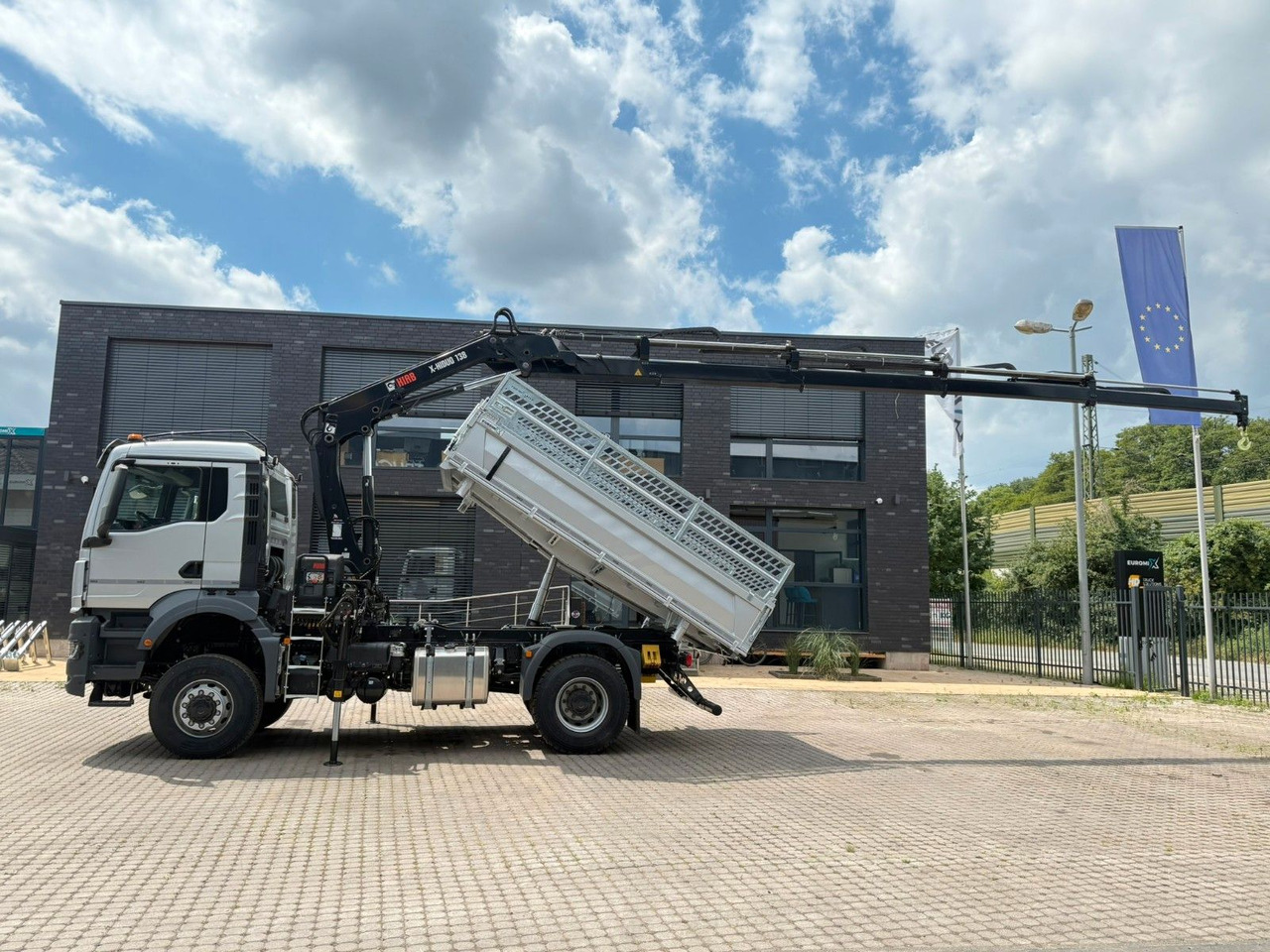 MAN TGS 18.400 TG3 4x4 Euro6e Hiab X-HiDuo 138DS-4 - Camion benne, Camion grue: photos 4 MAN TGS 18.400 TG3 4x4 Euro6e Hiab X-HiDuo 138DS-4 - Camion benne, Camion grue: photos 4