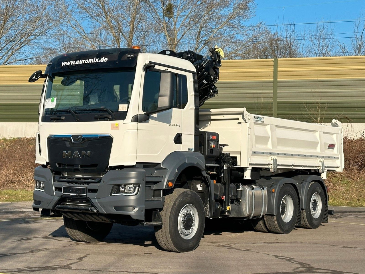 MAN TGS 28.440 6x4-4/3-Seiten- Kipper / Hiab 228-6 - Camion benne, Camion grue: photos 4 MAN TGS 28.440 6x4-4/3-Seiten- Kipper / Hiab 228-6 - Camion benne, Camion grue: photos 4