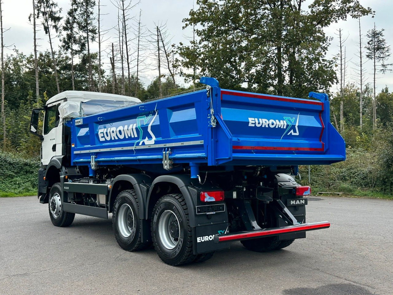 MAN TGS 33.440 6x6 /Euro6 3-Seiten-Kipper EuromixMTP - Camion benne: photos 4 MAN TGS 33.440 6x6 /Euro6 3-Seiten-Kipper EuromixMTP - Camion benne: photos 4