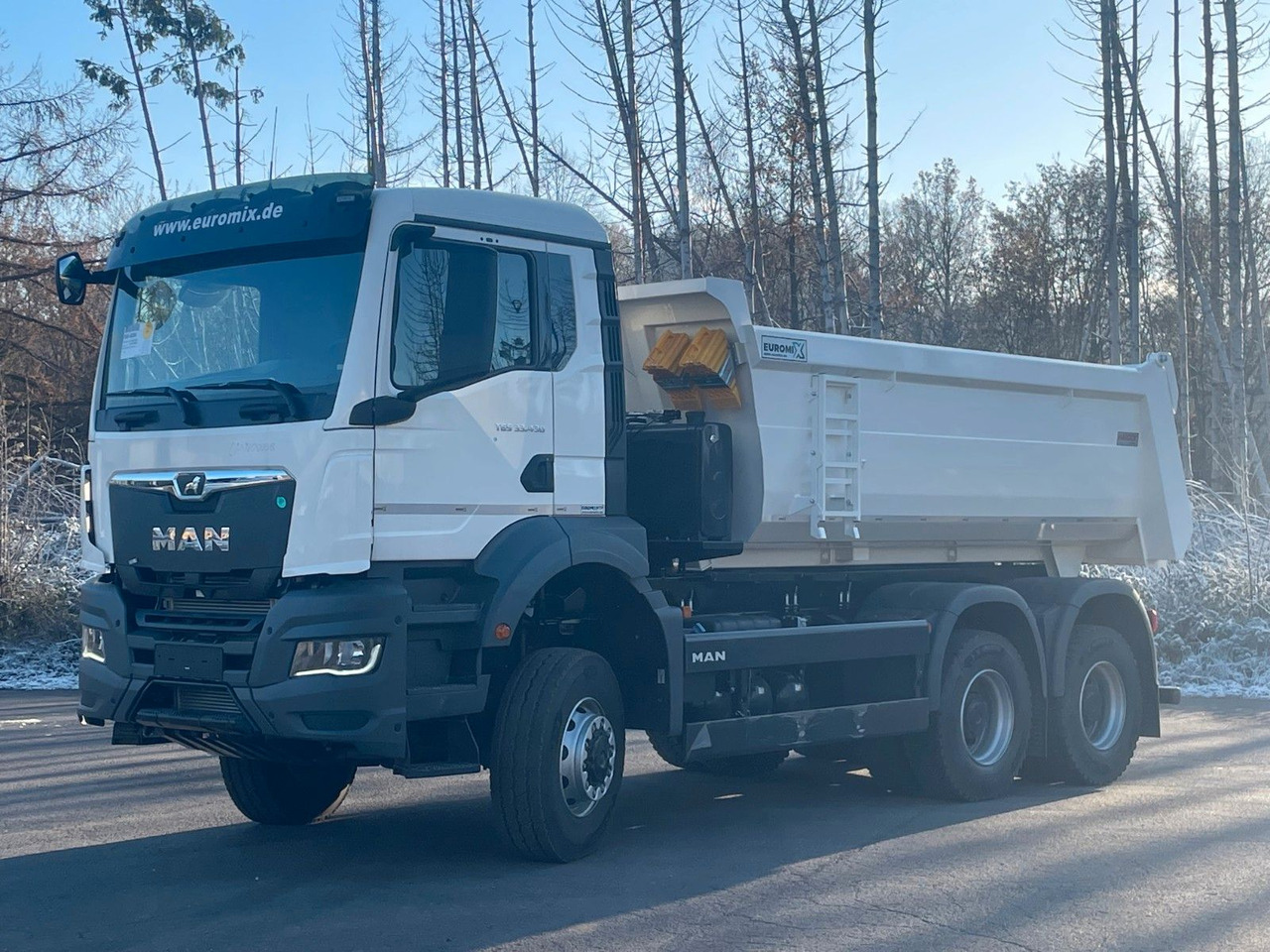 MAN TGS 33.440 6x6 /Euro6e Mulden-Kipper EuromixMTP MAN TGS 33.440 6x6 /Euro6e Mulden-Kipper EuromixMTP - Camion benne: photos 5 MAN TGS 33.440 6x6 /Euro6e Mulden-Kipper EuromixMTP MAN TGS 33.440 6x6 /Euro6e Mulden-Kipper EuromixMTP - Camion benne: photos 5