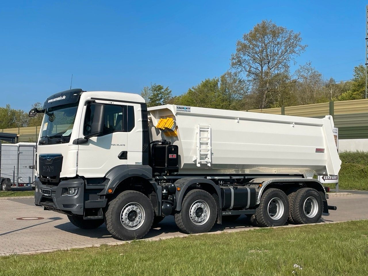 MAN TGS 35.470 BB 8X4 Mulden Kipper 10X Vorhanden - Camion benne: photos 4 MAN TGS 35.470 BB 8X4 Mulden Kipper 10X Vorhanden - Camion benne: photos 4