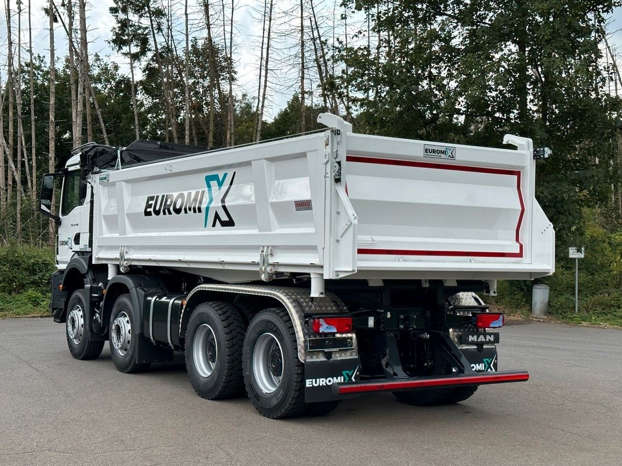 MAN TGS 35.480 8x4 EuromixMTP 3-Seiten-Kipper - Camion benne: photos 5 MAN TGS 35.480 8x4 EuromixMTP 3-Seiten-Kipper - Camion benne: photos 5