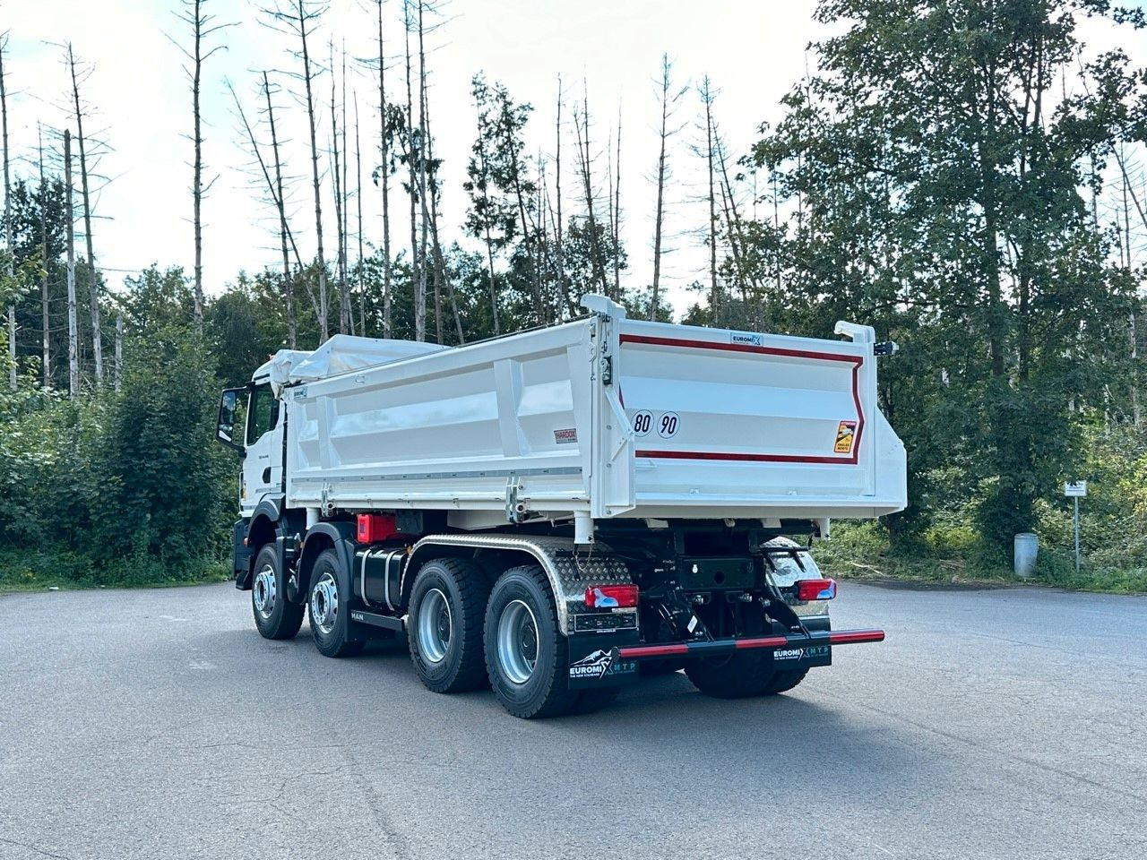 MAN TGS 41.440 8x4 EuromixMTP 3-Seiten-Kipper - Camion benne: photos 4 MAN TGS 41.440 8x4 EuromixMTP 3-Seiten-Kipper - Camion benne: photos 4