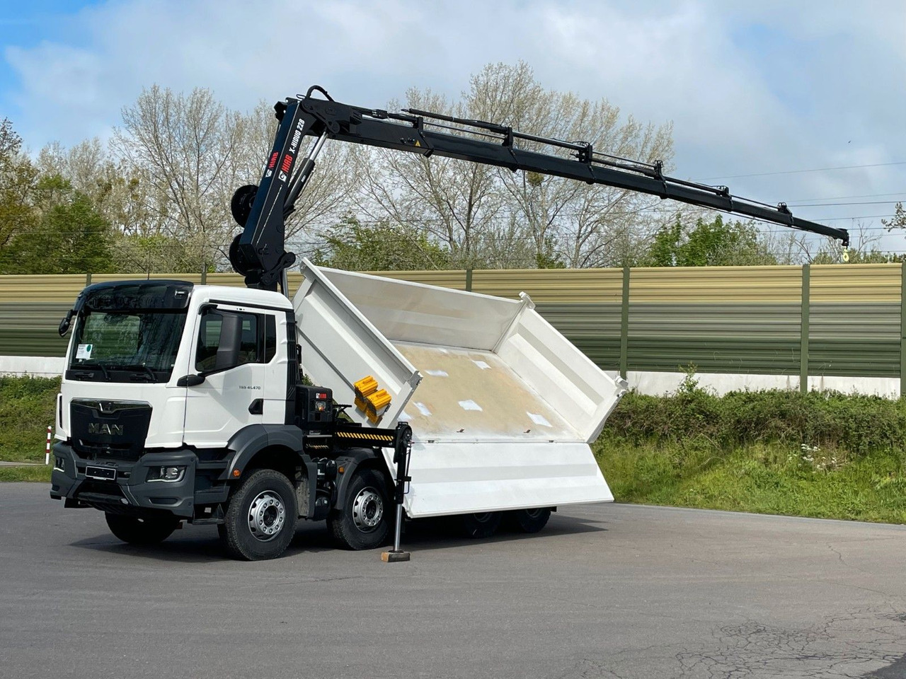MAN TGS 41.480 8x4/Euro6e Euromix Kipper Hiab 228-6 - Camion benne, Camion grue: photos 1 MAN TGS 41.480 8x4/Euro6e Euromix Kipper Hiab 228-6 - Camion benne, Camion grue: photos 1