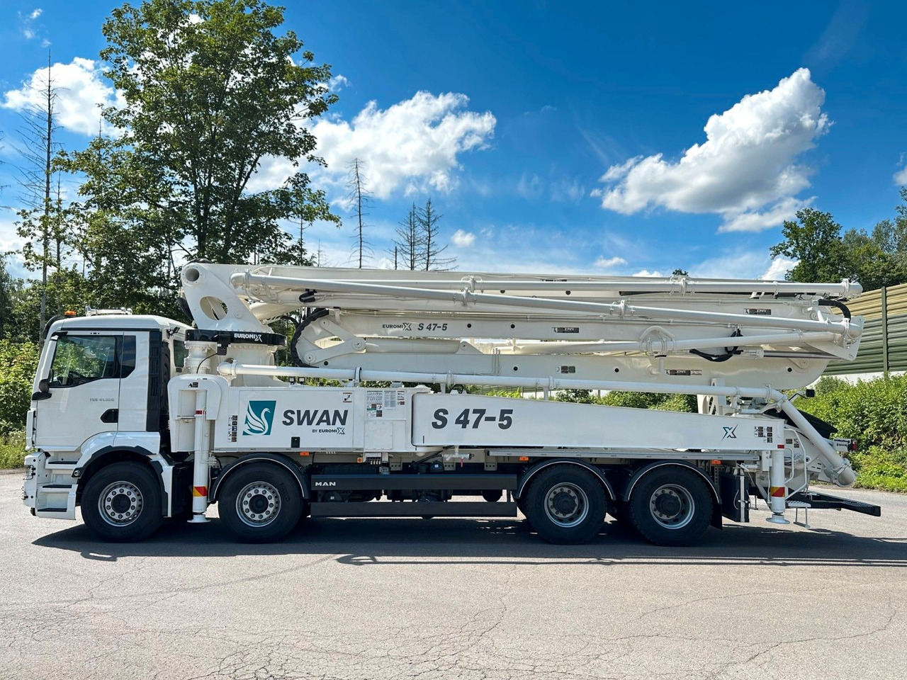 MAN TGS 41.520 8x4 SWAN TSP 47-5 160RZ ( 47m ) - Camion pompe: photos 3 MAN TGS 41.520 8x4 SWAN TSP 47-5 160RZ ( 47m ) - Camion pompe: photos 3