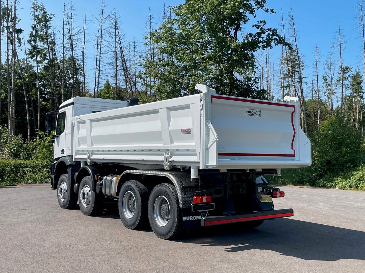 Mercedes-Benz 4145 8X4 Euromix EMT 3-Seiten-Kipper - Camion benne: photos 4 Mercedes-Benz 4145 8X4 Euromix EMT 3-Seiten-Kipper - Camion benne: photos 4