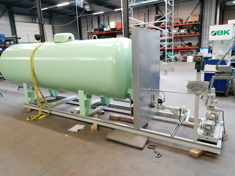 New skid installation 4850 L (4.8 m3) different setups multiple pieces available for sale Gas, lpg, gpl, gaz, propane, butane propane refilling station is used to refill cylinders, suitable for limited land and space. - Cuve de stockage: photos 2 New skid installation 4850 L (4.8 m3) different setups multiple pieces available for sale Gas, lpg, gpl, gaz, propane, butane propane refilling station is used to refill cylinders, suitable for limited land and space. - Cuve de stockage: photos 2