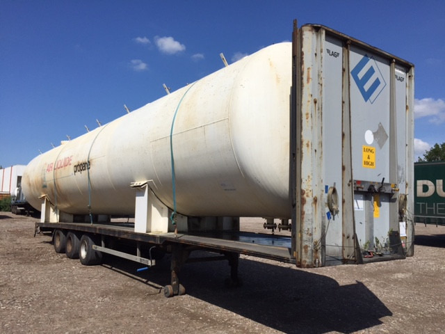 Open flatbed trailer Van Hool 3B2011 Used tank 70m3 aboveground - Gas, Gaz, LPG, GPL, Propane, Butane tank ID 1.130 - Semi-remorque plateau: photos 1 Open flatbed trailer Van Hool 3B2011 Used tank 70m3 aboveground - Gas, Gaz, LPG, GPL, Propane, Butane tank ID 1.130 - Semi-remorque plateau: photos 1