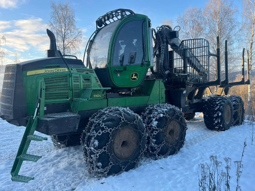 John Deere 1110 G  - Porteur: photos 1 John Deere 1110 G  - Porteur: photos 1