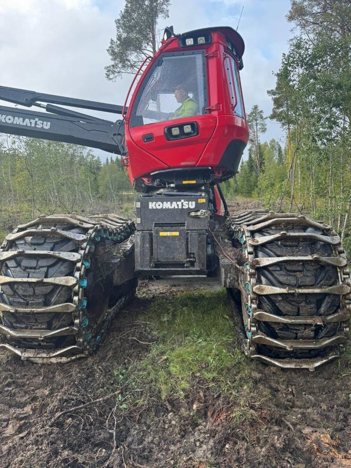 Komatsu 951 XC  - Abatteuse: photos 4 Komatsu 951 XC  - Abatteuse: photos 4