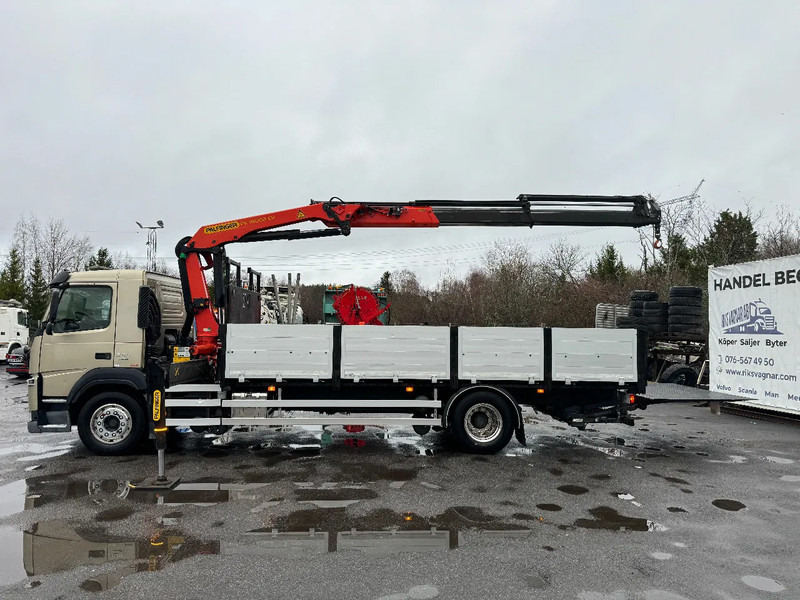 Volvo FM 11.330 4x2, Flatbed-truck with 18t/m Crane, 2014 - Camion plateau, Camion grue: photos 4 Volvo FM 11.330 4x2, Flatbed-truck with 18t/m Crane, 2014 - Camion plateau, Camion grue: photos 4