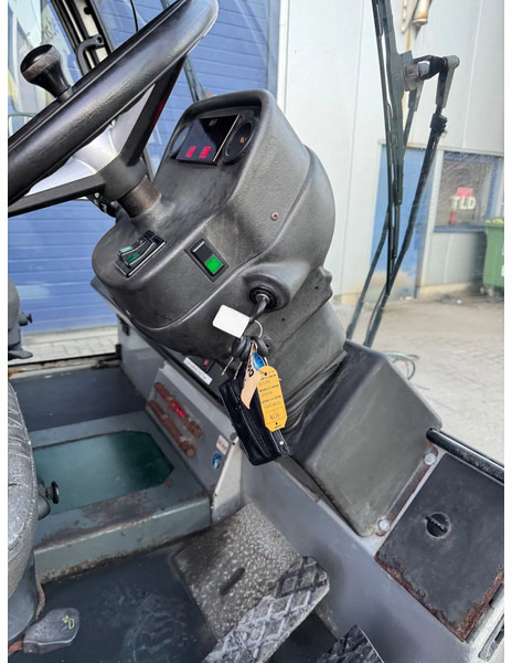 Balayeuse de voirie Bucher CITYCAT 5000SL **SWEEPER-BALAYEUSE**: photos 18