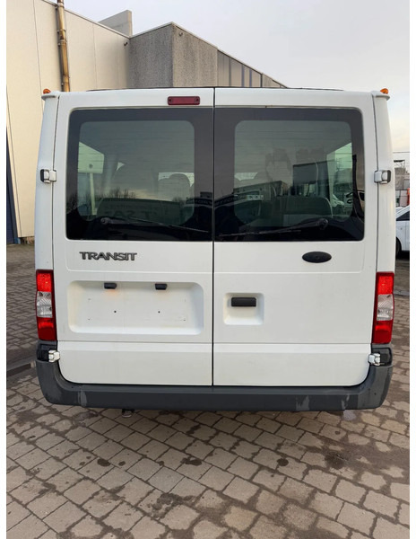 Ford **9PLACES-9SEATS** - Minibus, Transport de personnes: photos 5 Ford **9PLACES-9SEATS** - Minibus, Transport de personnes: photos 5