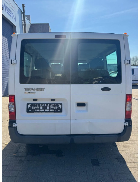 Ford **9PLACES-9SEATS** - Minibus, Transport de personnes: photos 5 Ford **9PLACES-9SEATS** - Minibus, Transport de personnes: photos 5