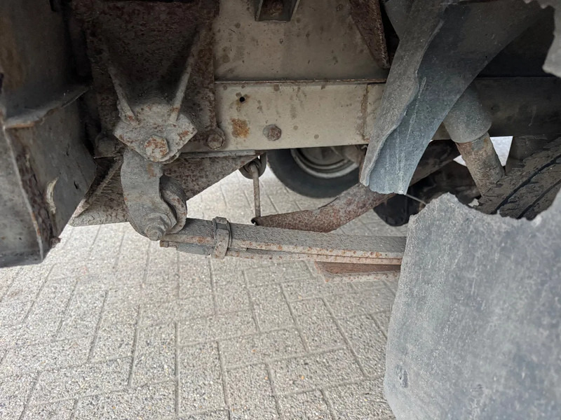 Ford Transit **BELGIAN ORIGINE-DIESEL** - Utilitaire plateau: photos 5 Ford Transit **BELGIAN ORIGINE-DIESEL** - Utilitaire plateau: photos 5