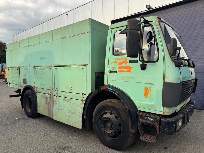 Mercedes-Benz 1617 **BELGIAN TRUCK-6CYL-FULL STEEL** - Camion citerne: photos 3 Mercedes-Benz 1617 **BELGIAN TRUCK-6CYL-FULL STEEL** - Camion citerne: photos 3
