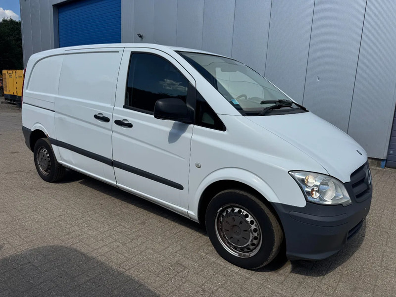Mercedes-Benz Vito **110CDI-EURO 5** - Fourgonnette: photos 3 Mercedes-Benz Vito **110CDI-EURO 5** - Fourgonnette: photos 3