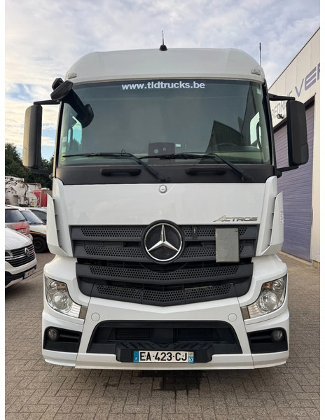 Mercedes-Benz Actros 1843 **EURO 6-VOITH-SPOILERS** - Tracteur routier: photos 2 Mercedes-Benz Actros 1843 **EURO 6-VOITH-SPOILERS** - Tracteur routier: photos 2