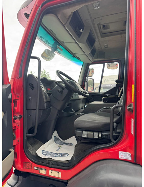 Tracteur routier Renault Premium 380 **EURO 4-BELGIAN TRUCK**: photos 10 Tracteur routier Renault Premium 380 **EURO 4-BELGIAN TRUCK**: photos 10