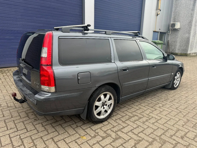 Volvo V70 V70 - Voiture: photos 4 Volvo V70 V70 - Voiture: photos 4