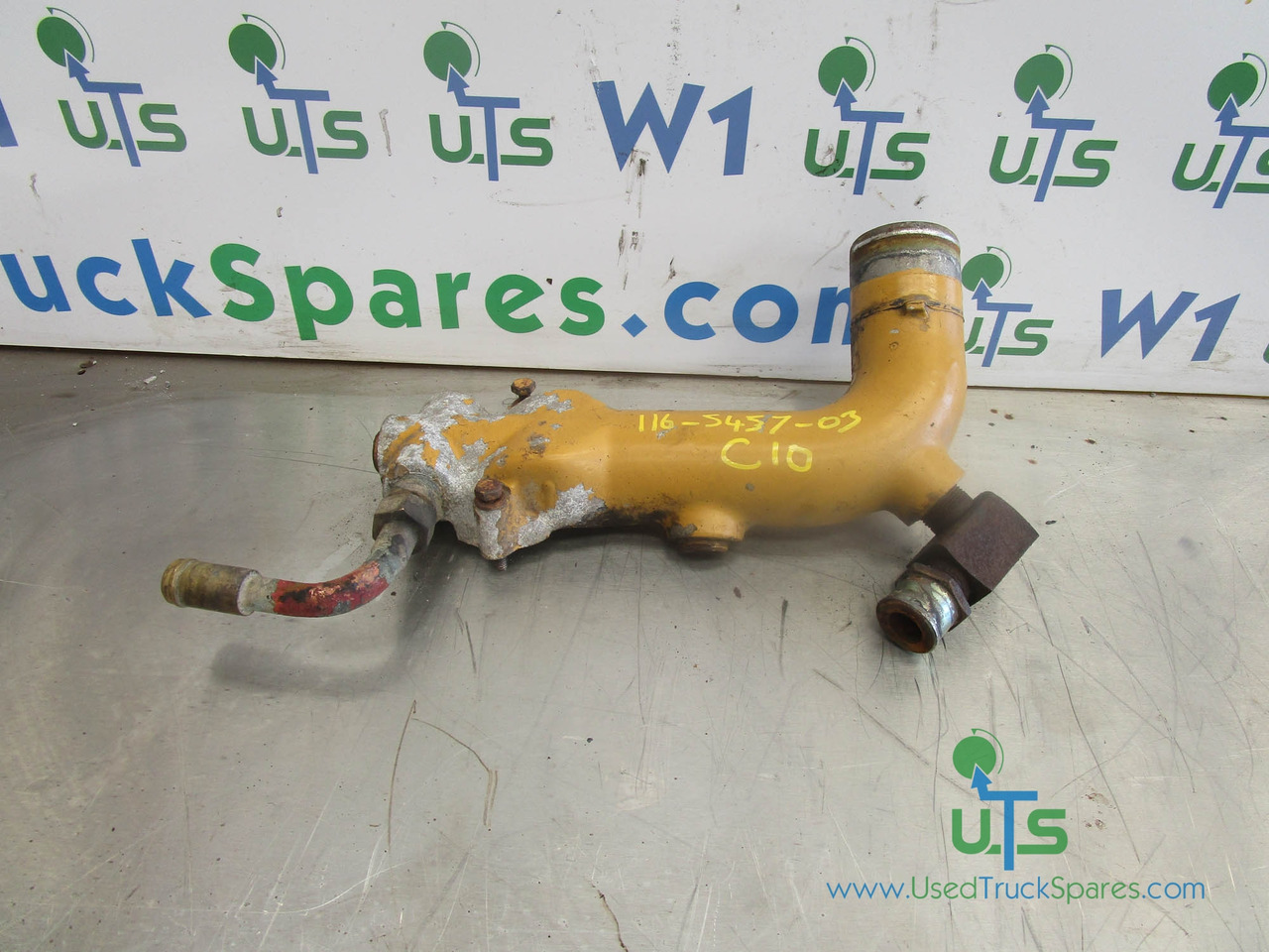 CAT C10 / C12 WATER PUMP PIPE P/NO 116-5457-03 - Moteur et pièces pour Camion: photos 1 CAT C10 / C12 WATER PUMP PIPE P/NO 116-5457-03 - Moteur et pièces pour Camion: photos 1