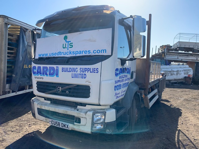 VOLVO FE 240 14T 2008 BREAKING FOR SPARES - Camion: photos 1 VOLVO FE 240 14T 2008 BREAKING FOR SPARES - Camion: photos 1