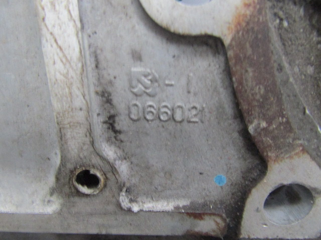 HINO 300 SERIES (N04C) FLYWHEEL BELL HOUSING P/NO 066021 - Moteur et pièces pour Camion: photos 3 HINO 300 SERIES (N04C) FLYWHEEL BELL HOUSING P/NO 066021 - Moteur et pièces pour Camion: photos 3