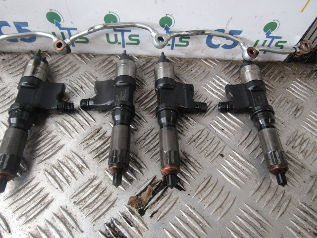 ISUZU 4HK1 INJECTORS DENSO P/NO 8976097886 (SET OF 4) - Système de carburant pour Camion: photos 3 ISUZU 4HK1 INJECTORS DENSO P/NO 8976097886 (SET OF 4) - Système de carburant pour Camion: photos 3