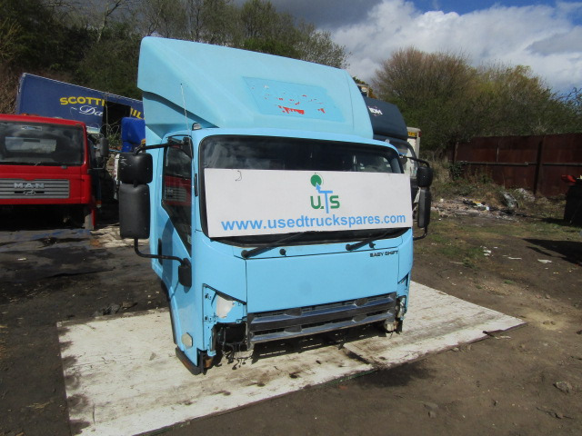 ISUZU N75 CAB (2012) - Cabine pour Camion: photos 1 ISUZU N75 CAB (2012) - Cabine pour Camion: photos 1