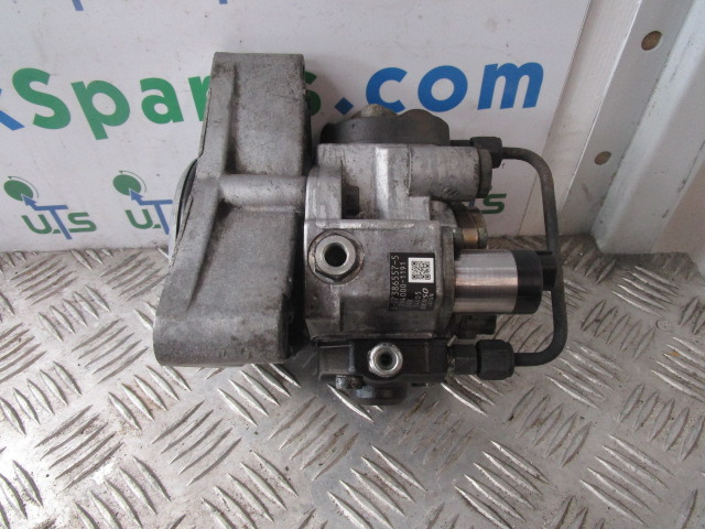 ISUZU NQR / N75 HIGH PRESSURE FUEL PUMP DENSO P/NO 8-97386557 - Système de carburant pour Camion: photos 1 ISUZU NQR / N75 HIGH PRESSURE FUEL PUMP DENSO P/NO 8-97386557 - Système de carburant pour Camion: photos 1