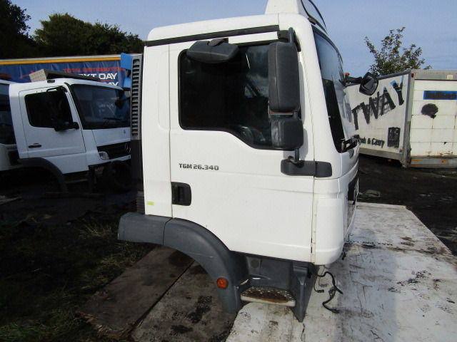 Cabine pour Camion MAN TGM DAY CAB EX 2012: photos 6