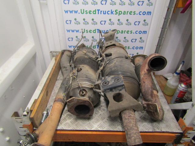 MITSUBISHI FUSO 4P10 FULL SCR EXHAUST SYSTEM P/NO ME555982 MK667728 - Système d'échappement pour Camion: photos 2 MITSUBISHI FUSO 4P10 FULL SCR EXHAUST SYSTEM P/NO ME555982 MK667728 - Système d'échappement pour Camion: photos 2