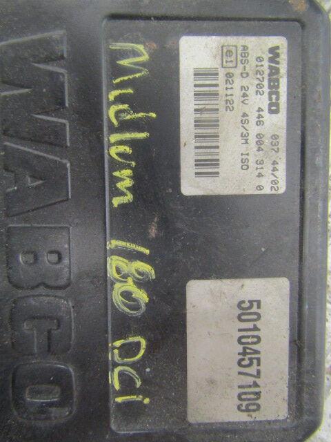 RENAULT MIDLUM DCI ABS WABCO CONTROL UNIT P/NO 446004/5010457109 - Système électrique pour Camion: photos 2 RENAULT MIDLUM DCI ABS WABCO CONTROL UNIT P/NO 446004/5010457109 - Système électrique pour Camion: photos 2
