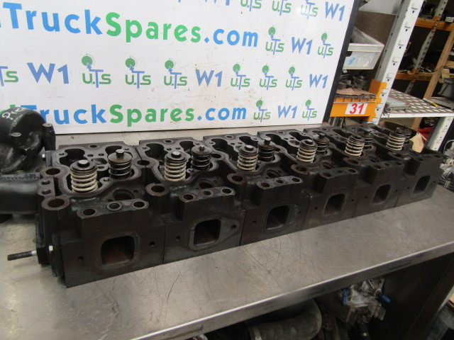RENAULT PREMIUM 400 CYLINDER HEADS – 6 AVAILABLE - Moteur et pièces pour Camion: photos 5 RENAULT PREMIUM 400 CYLINDER HEADS – 6 AVAILABLE - Moteur et pièces pour Camion: photos 5