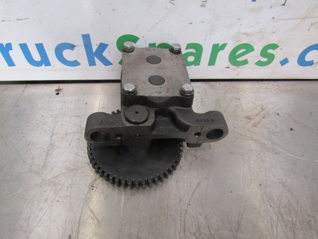 RENAULT PREMIUM OIL PUMP P/NO 5010295890B713 - Moteur et pièces pour Camion: photos 1 RENAULT PREMIUM OIL PUMP P/NO 5010295890B713 - Moteur et pièces pour Camion: photos 1