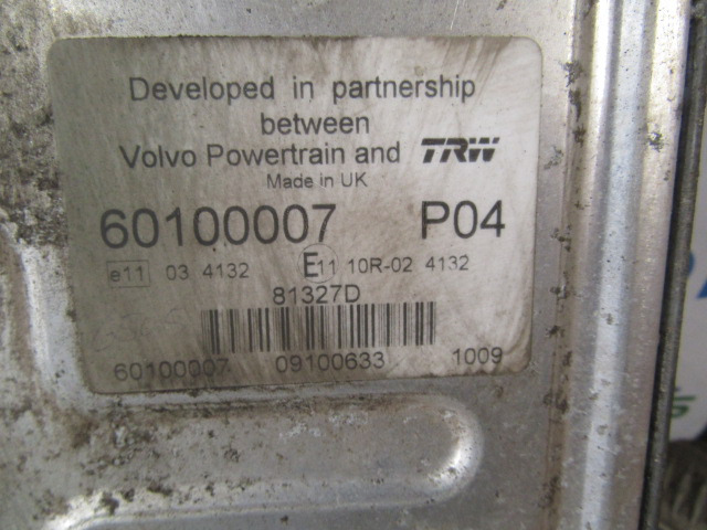 VOLVO FE 240/280 D7E ENGINE ECU P/NO 60100007 PO4 / D7E547384 - Bloc de gestion pour Camion: photos 3 VOLVO FE 240/280 D7E ENGINE ECU P/NO 60100007 PO4 / D7E547384 - Bloc de gestion pour Camion: photos 3