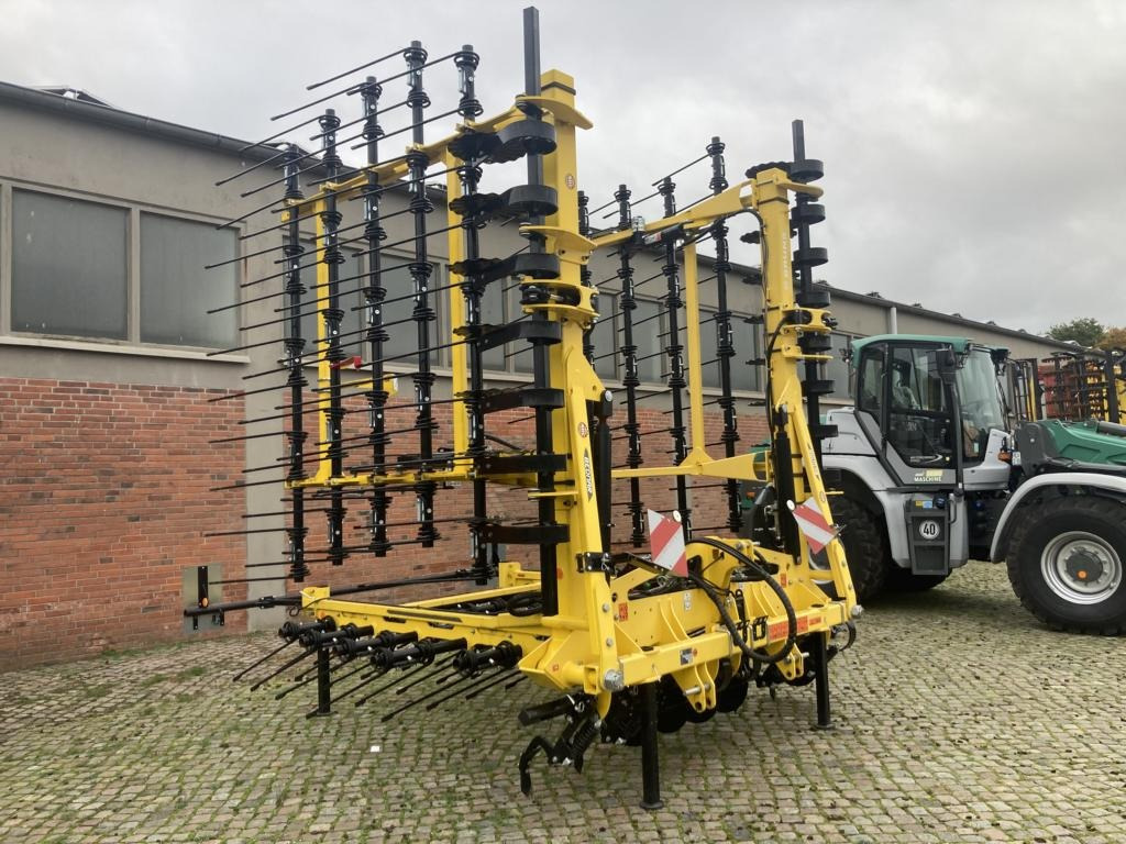 Bednar PRO PN 9000 - Cover crop: photos 1 Bednar PRO PN 9000 - Cover crop: photos 1