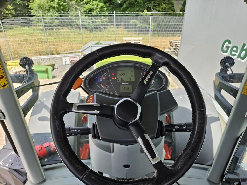 Tracteur agricole CLAAS Axion 810 CMATIC: photos 16
