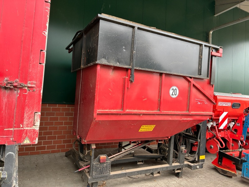 Case 7088 Axial-Flow - Moissonneuse-batteuse: photos 2 Case 7088 Axial-Flow - Moissonneuse-batteuse: photos 2