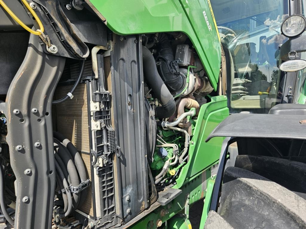 John Deere 6210R - Tracteur agricole: photos 5 John Deere 6210R - Tracteur agricole: photos 5