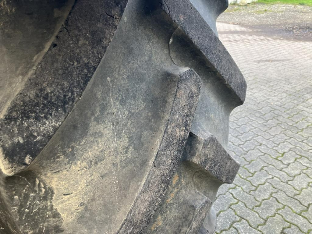 John Deere 6215R - Tracteur agricole: photos 5 John Deere 6215R - Tracteur agricole: photos 5