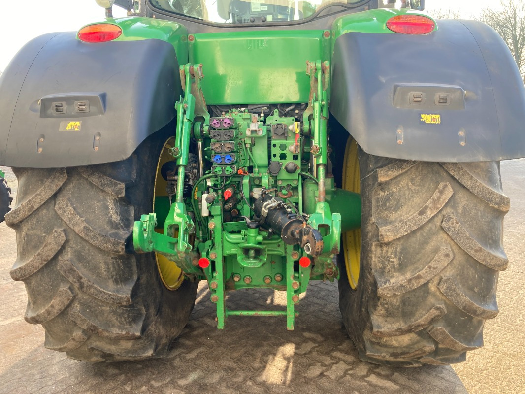 Tracteur agricole John Deere 7310R: photos 12