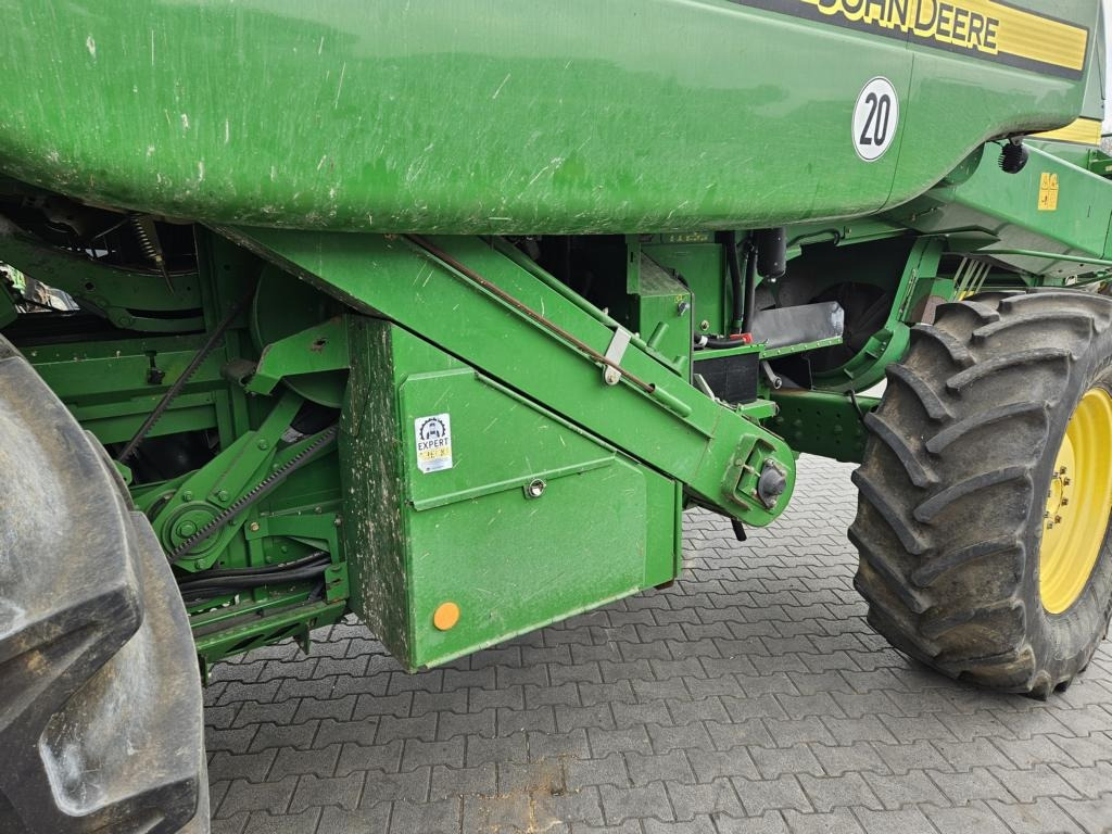 John Deere T560I - Moissonneuse-batteuse: photos 3 John Deere T560I - Moissonneuse-batteuse: photos 3